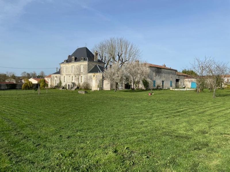 Chateau De Varaize Εξωτερικό φωτογραφία