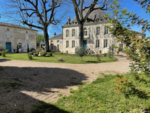 Chateau De Varaize Εξωτερικό φωτογραφία